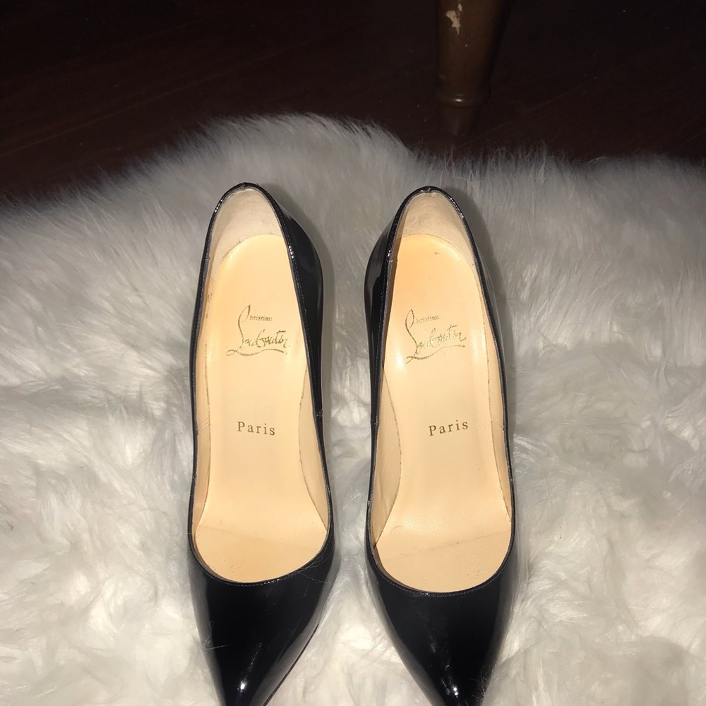 💯 authentic Christian Louboutin Pigalle 120mm.. - Picture 2 of 3